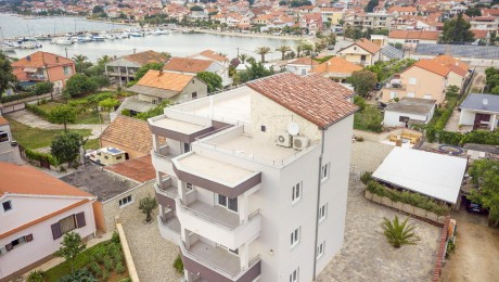 Apartmanska kuća Bibinje